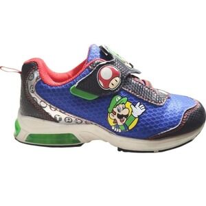 Nintendo Super Mario Sneakers Kids Size 2 Blue Light Up Gaming Shoes